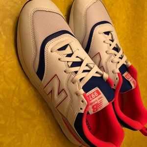 New balance 997h men’s 10.5 shoe
